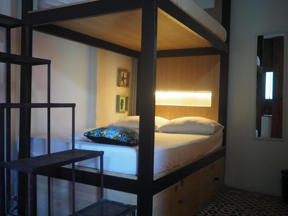 Baboon Hostel Santa Marta  Eksteriør billede